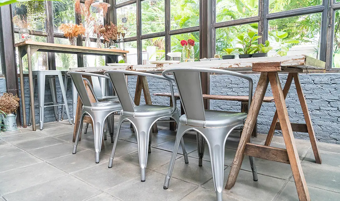 How to Clean Oxidized Aluminum Patio Furniture: Expert Tips for a Fresh Look