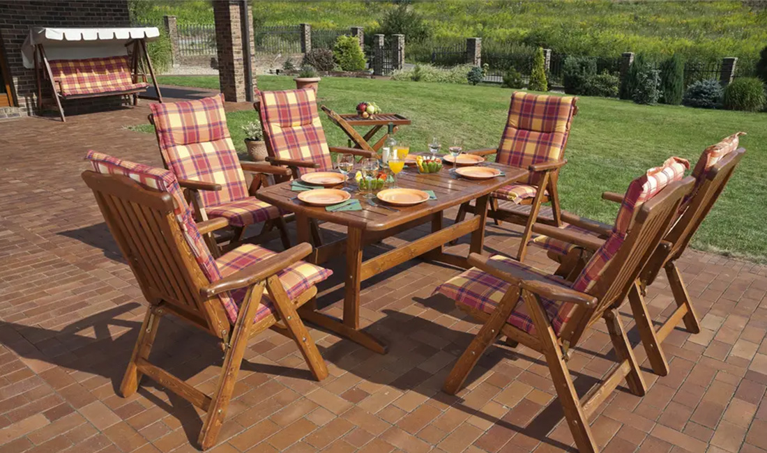 How to Restore Teak Outdoor Furniture: A Simple Guide