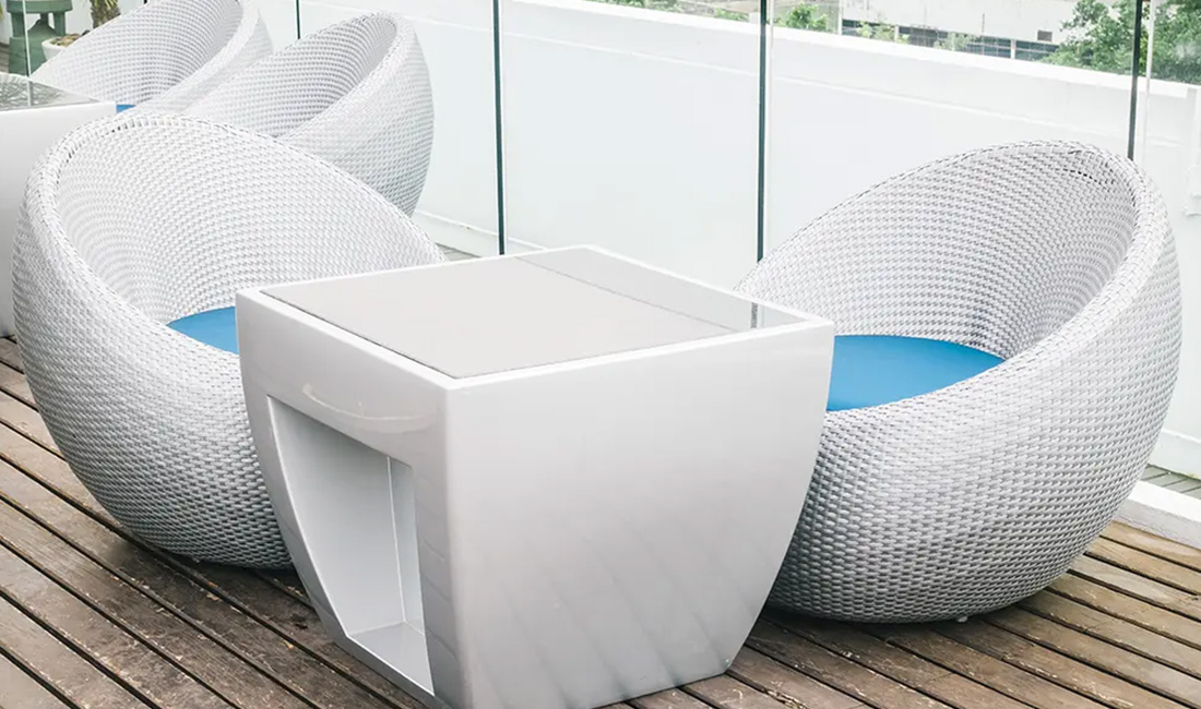 When Does Patio Furniture Go on Sale: Optimal Timing for the Best Deals