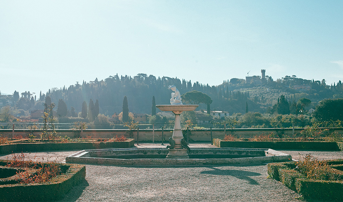 Outdoor Memorial Ideas